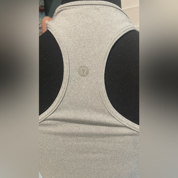 Lululemon Swiftly Racer‎ Back Tank - Picture 2 of 4